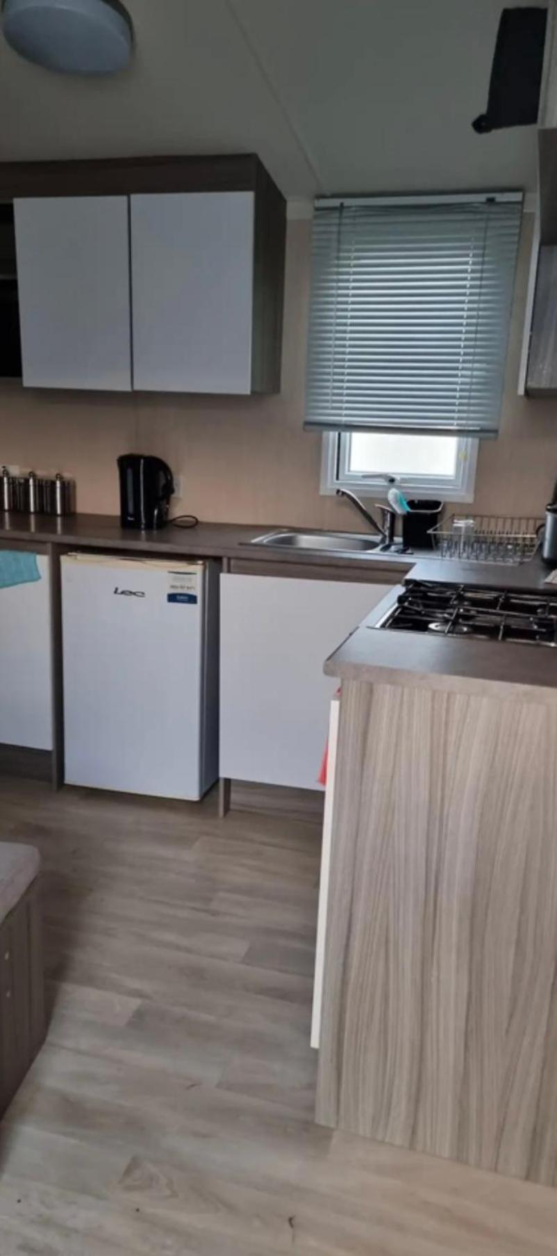 Lido Beach Caravan Престатін Екстер'єр фото
