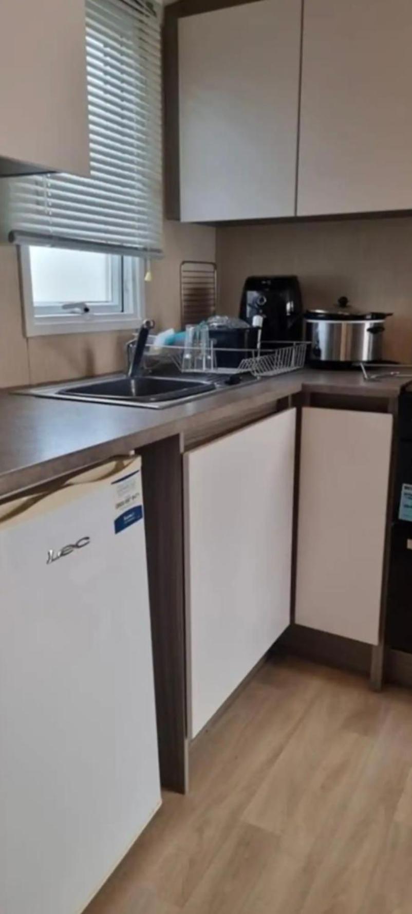Lido Beach Caravan Престатін Екстер'єр фото